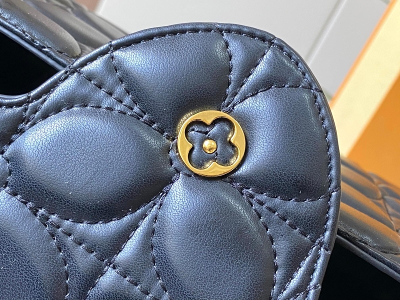 LV Capucines Bags